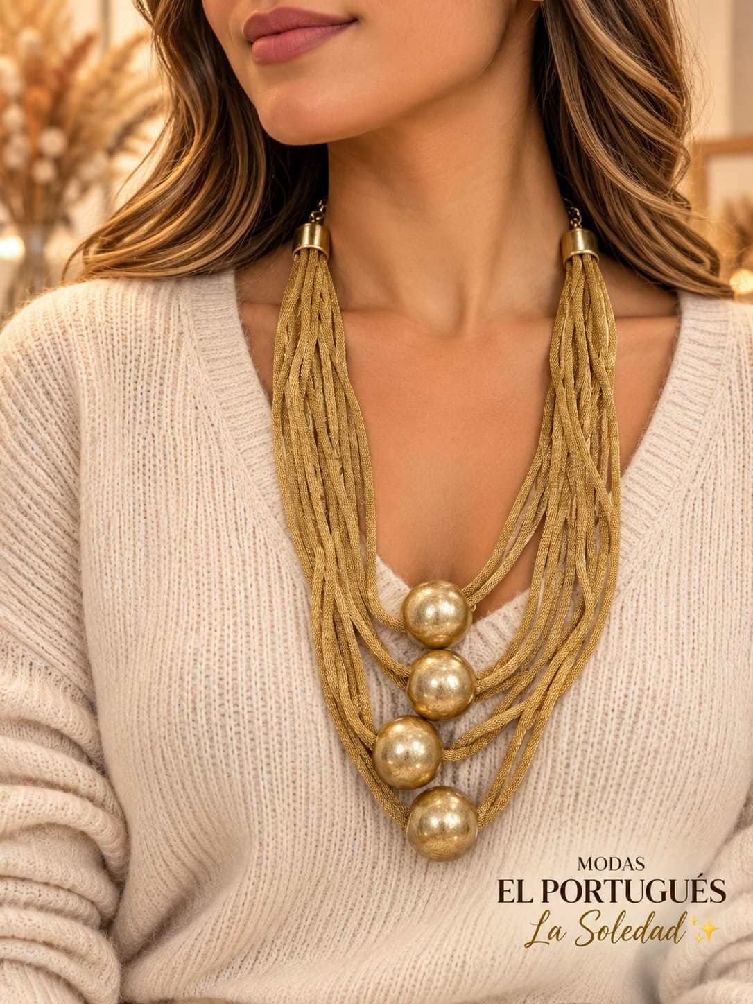 COLLAR DORADO BOLAS 13
