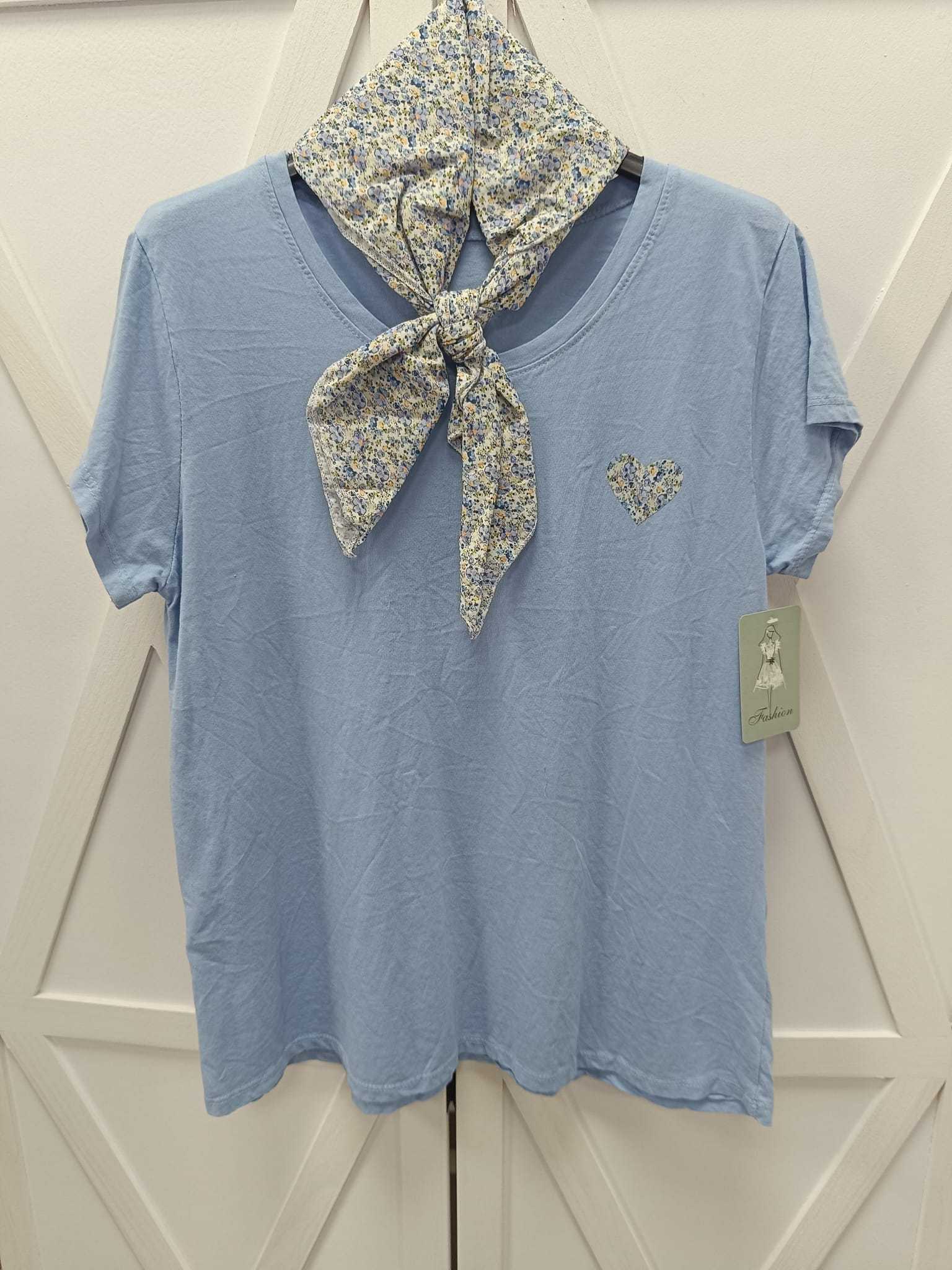 CAMISETA CLOE PAÑUELO 