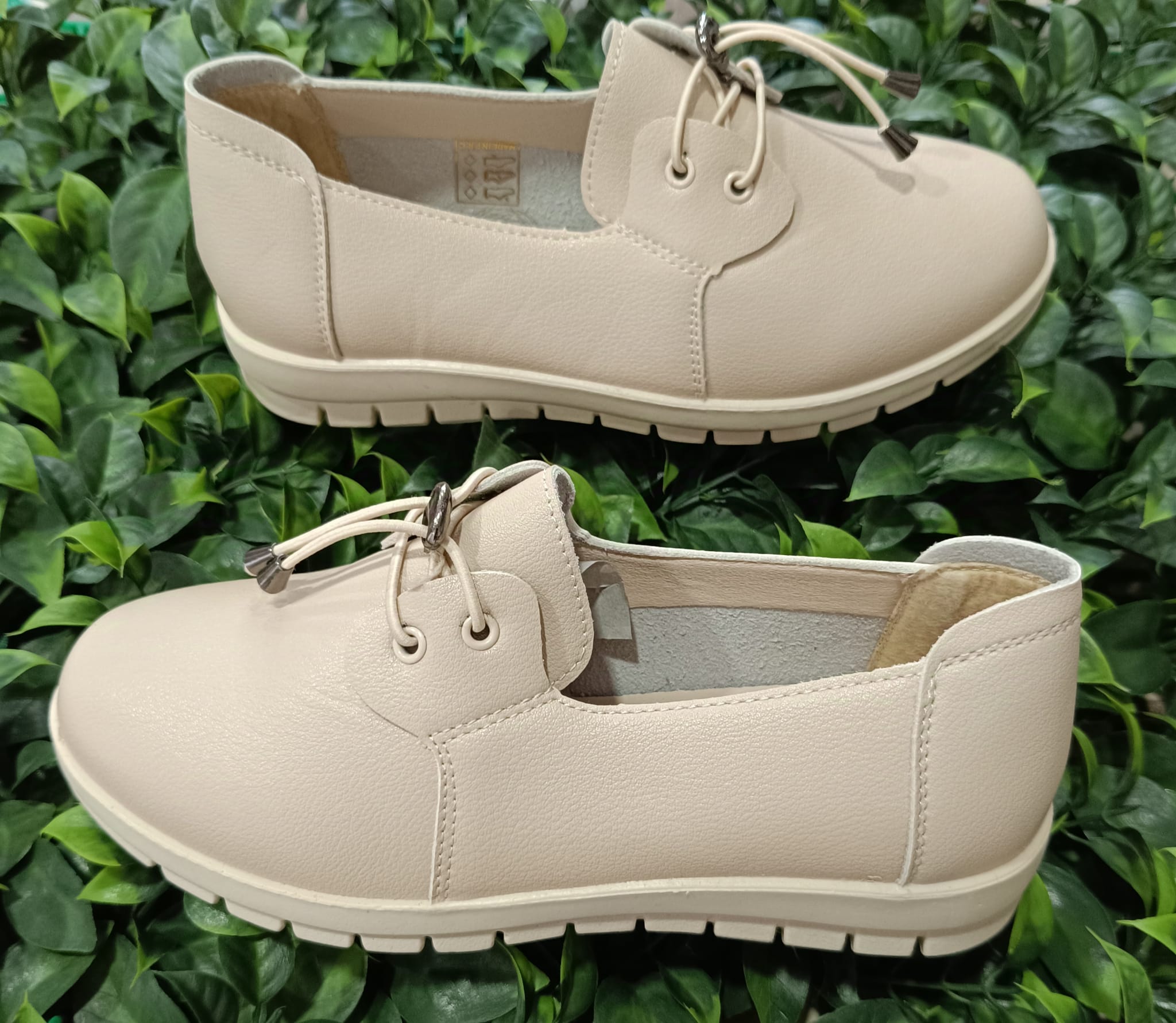 ZAPATOS BEIG CORDONES