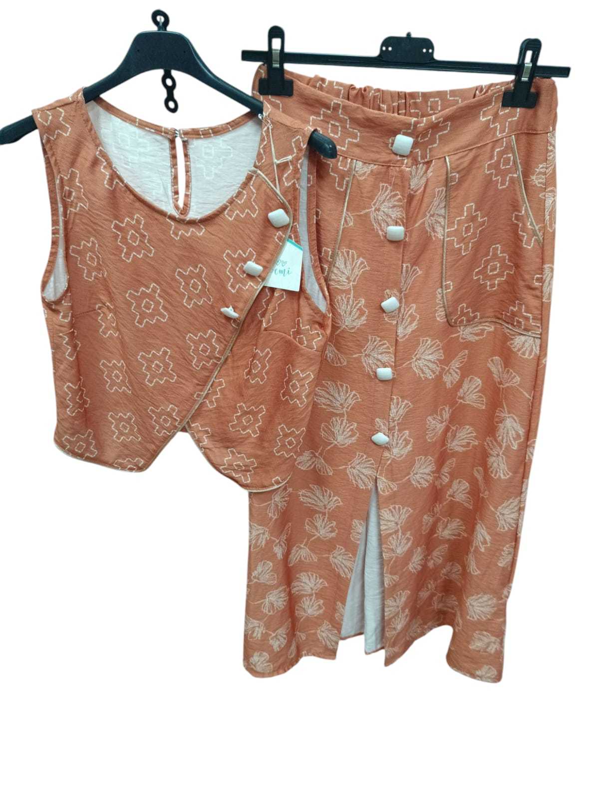 CONJUNTO NOEMI