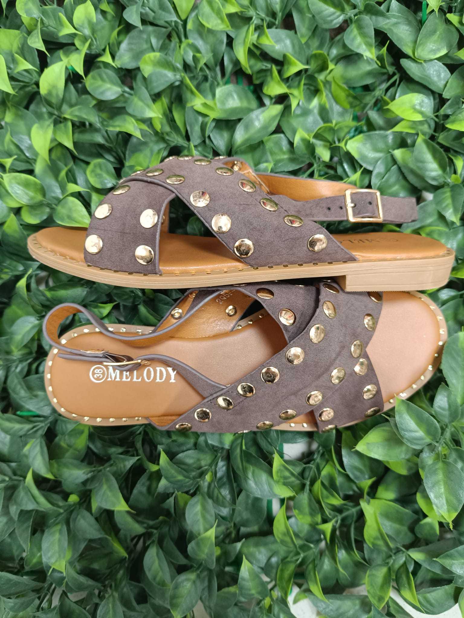 SANDALIA TACHAS P8820-02